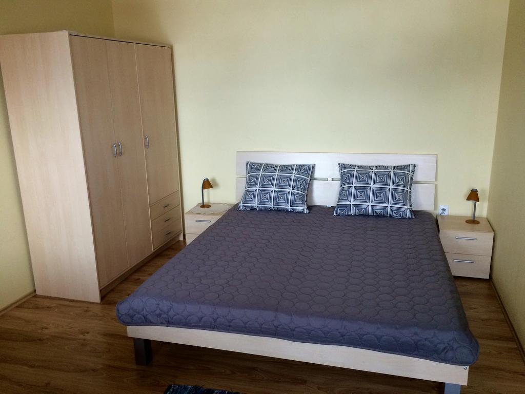 Apartamento Beska Bešeňová Exterior foto