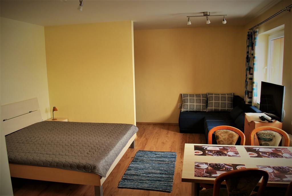 Apartamento Beska Bešeňová Exterior foto