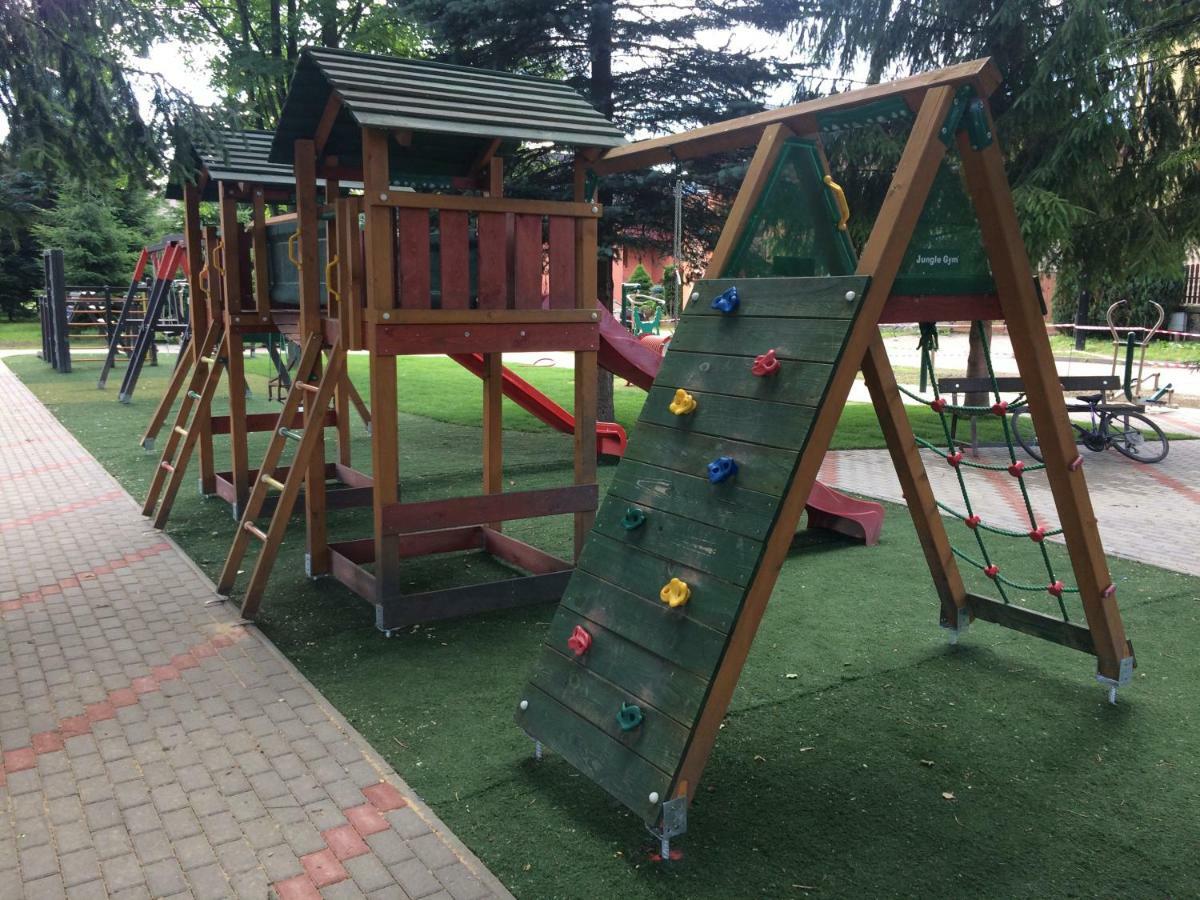 Apartamento Beska Bešeňová Exterior foto