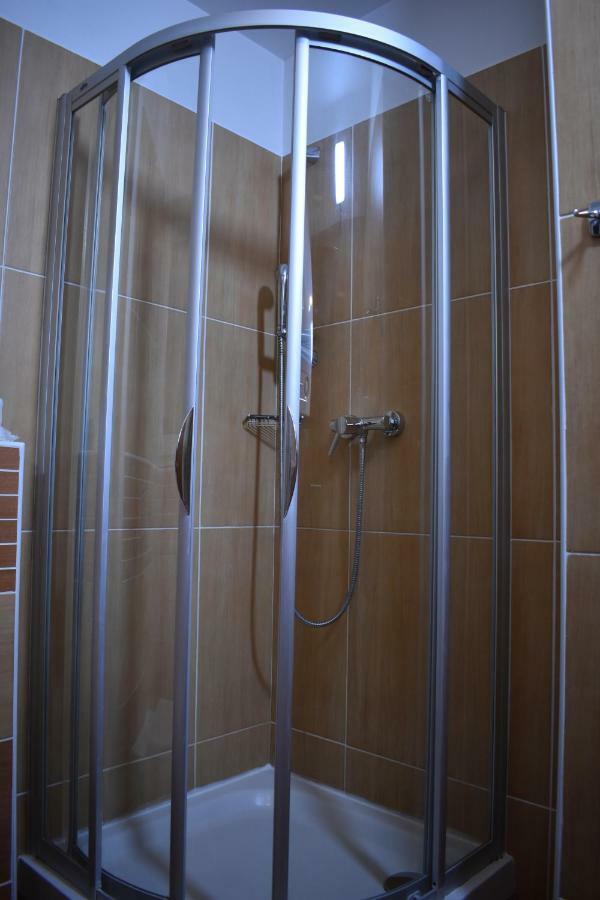 Apartamento Beska Bešeňová Exterior foto